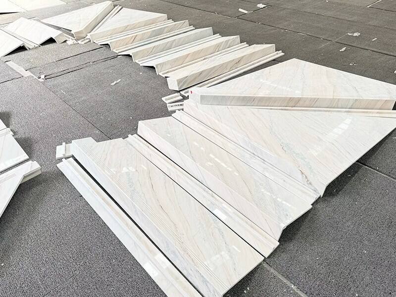 Palissandro White Marble Stair Treads