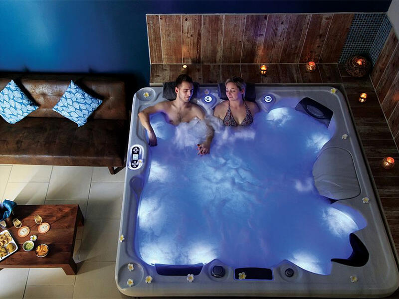 LET SPAS: INDOOR SERENITET SANCTUAR