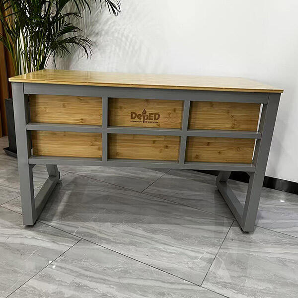 हमारे शिक्षक डेस्क ऑर्गेनाइज़र के साथ अपना कार्यस्थल बेहतर बनाएं