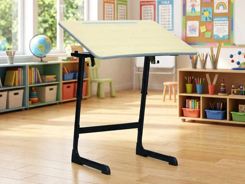 Which school table shapes work best for collaborative learning