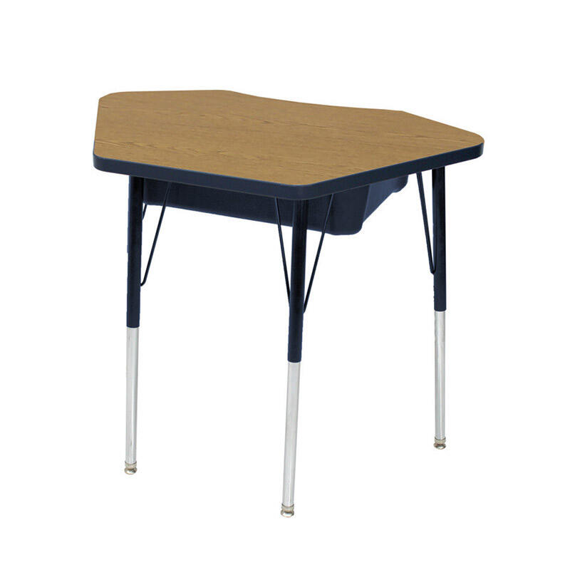 MD0062 Height Adjustable Desk In The Classroom