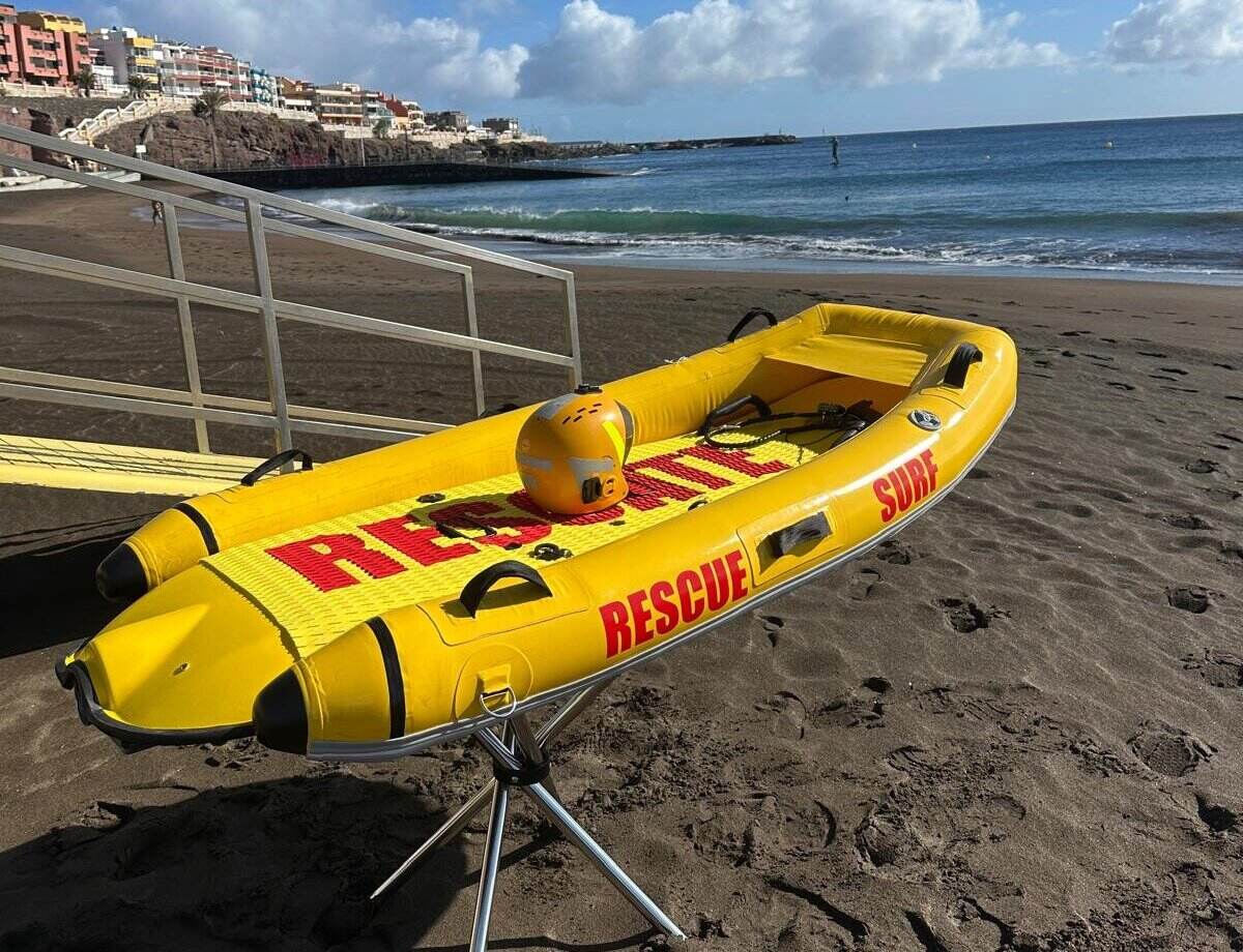 Electric surfboard customized for rescue use!