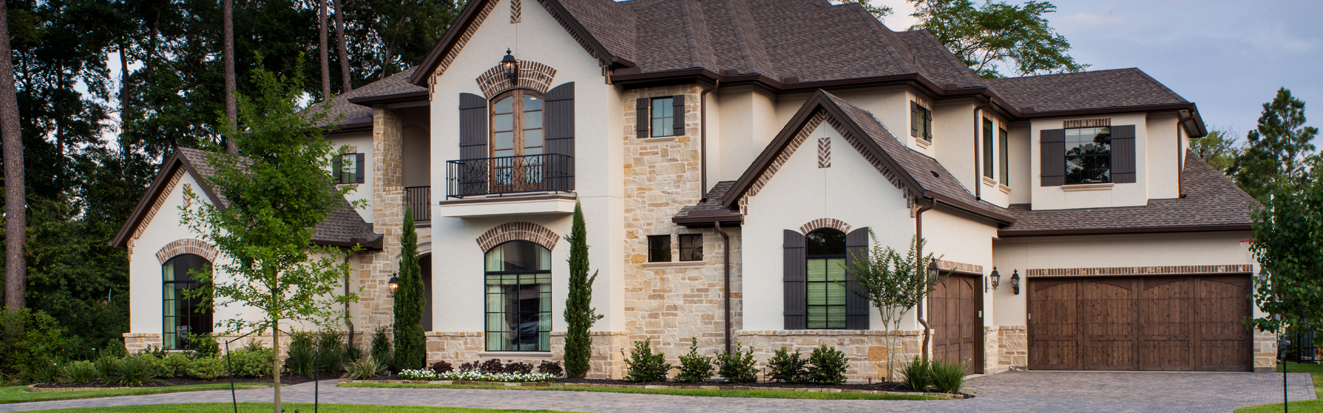 Wood Garage Doors | professional Aluminum Entry Door manufacturer manufacturer |