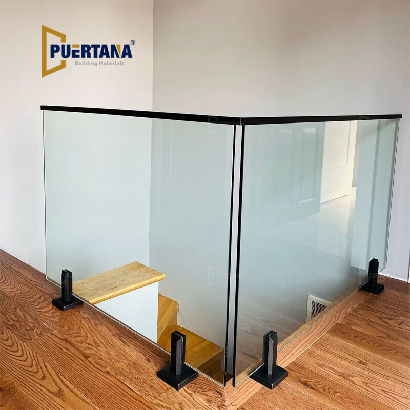 درابزين زجاجي بدون إطار مع حامل زجاج من الفولاذ المقاوم للصدأ