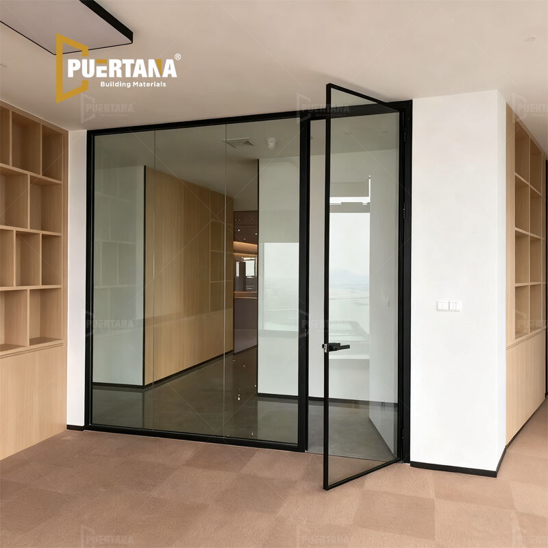 حوائط زجاجية مكتبية داخلية من الألومنيوم حسب الطلب مع باب