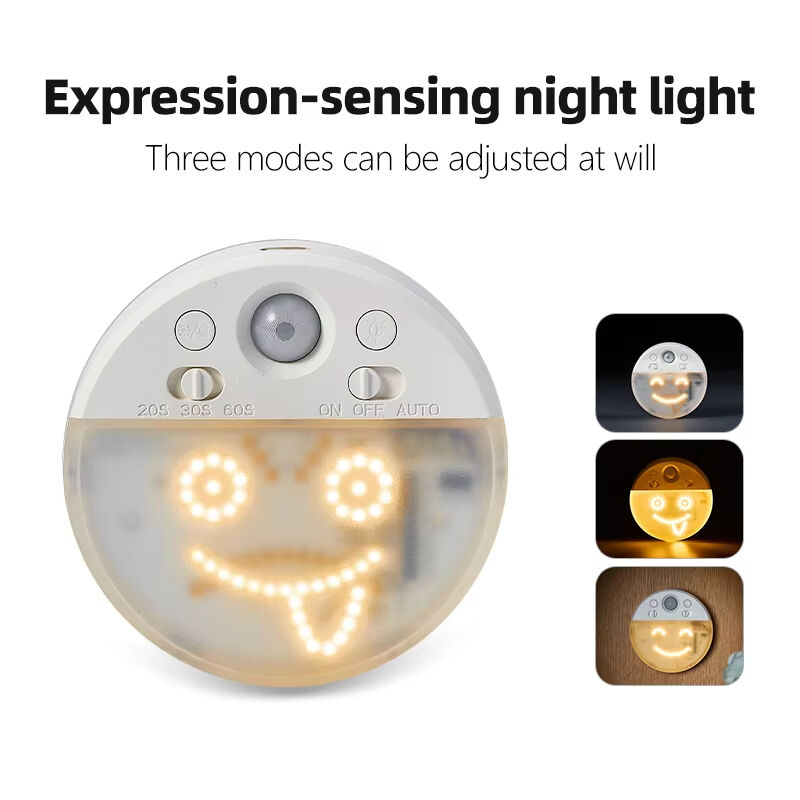 LED SENSOR LIGHT w/SMILE DESIGN