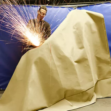 Isolamento con Coperte per Saldatore