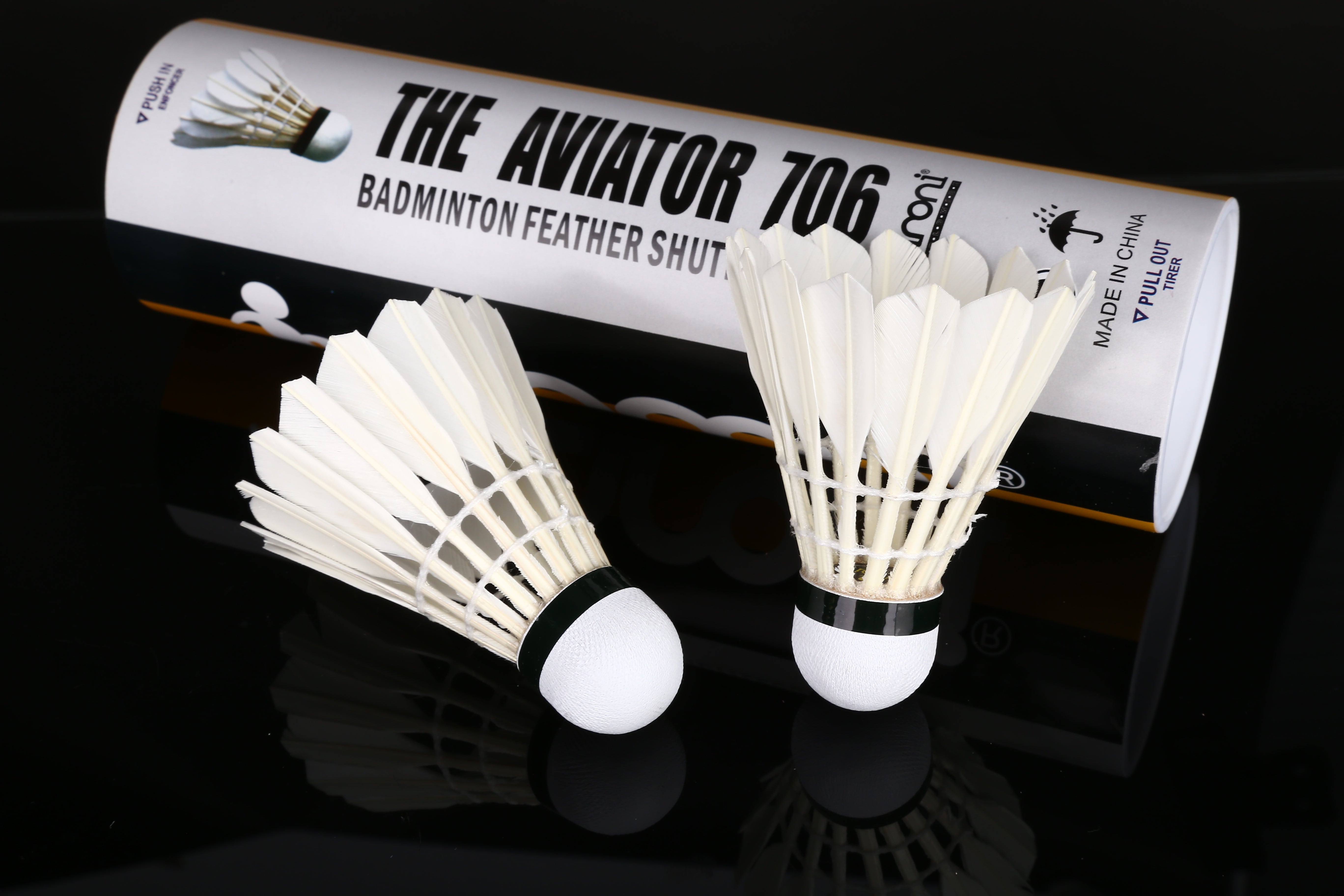 IANONI The Aviator 706 Badminton Ball