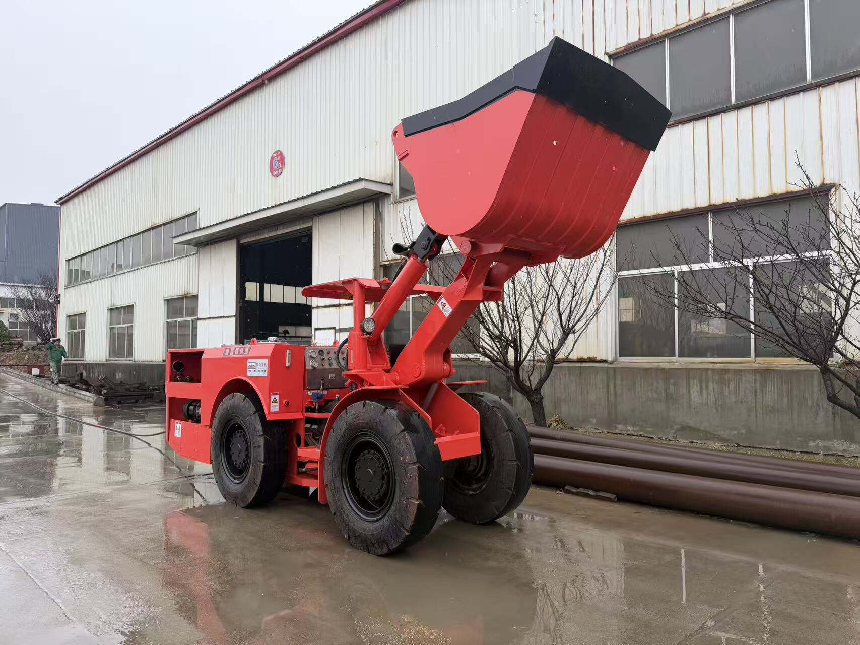 Tuoxing TC-100E Electric LHD Ships to Kazakhstan | 45kW Power for Narrow-Vein Mining