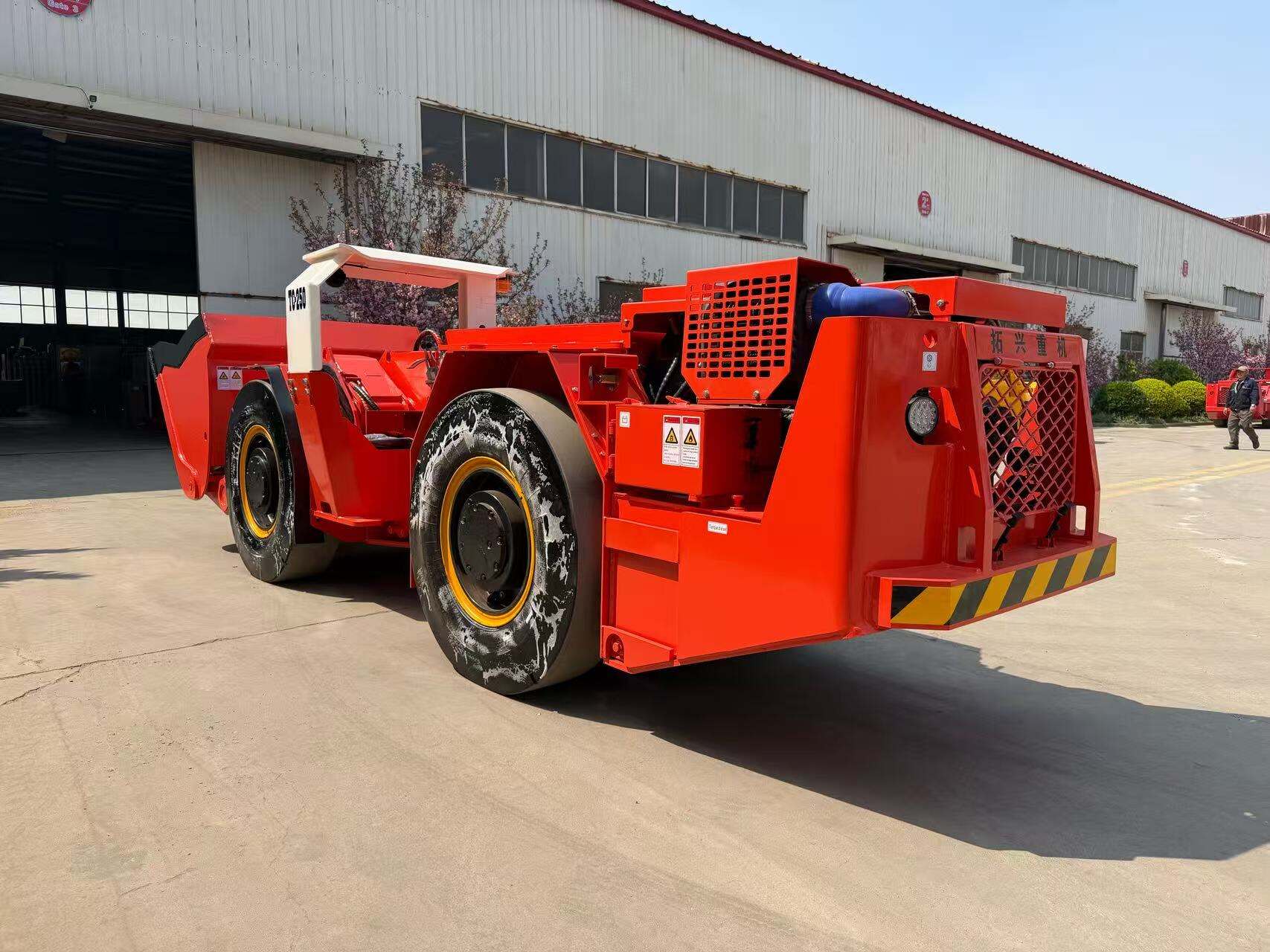 Estudio de caso: La cargadora subterránea Tuoxing TC-250 resuelve los desafíos mineros en Perú