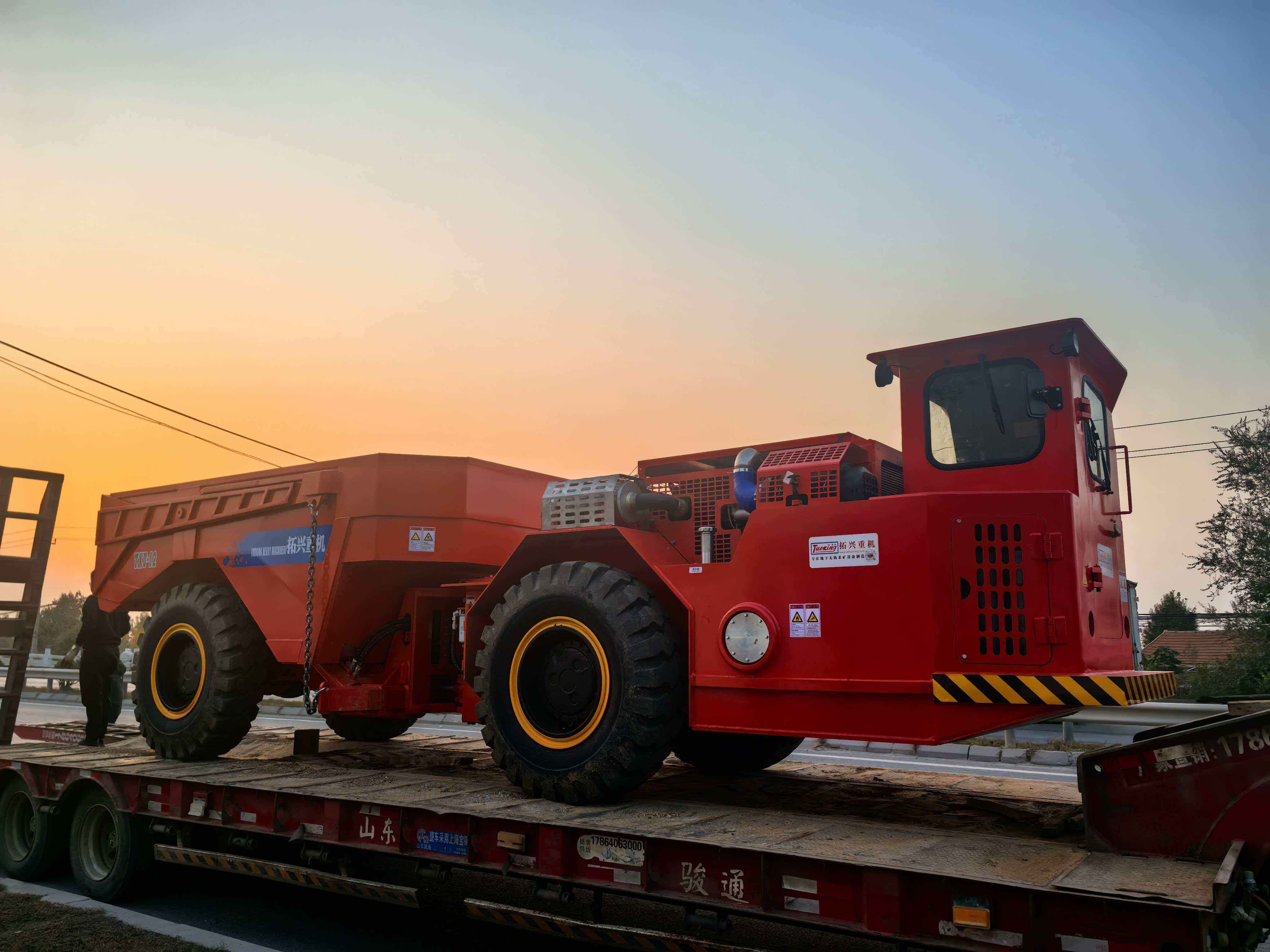 12吨卡车发货国内 (3).jpg