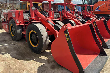 Podzemní nakladač Tuoxing Heavy Equipment TC-100 dorazil do Kazachstánu.