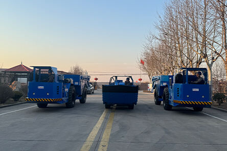 Tuoxing Heavy Industry delivers TC-200 LHD and TU-16 underground mining truck to Mexico