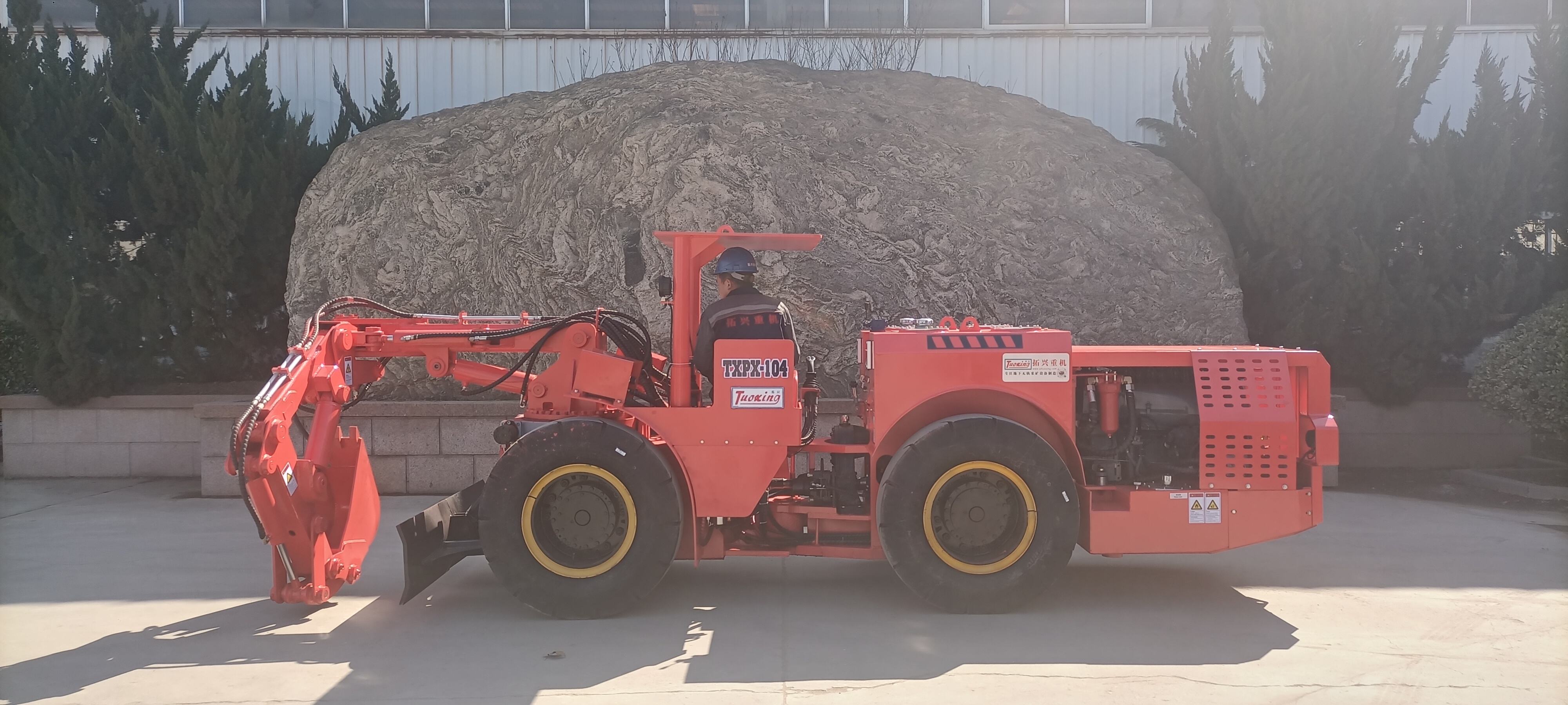 Pourquoi les camions excavateurs miniers sont-ils essentiels pour vos opérations ?