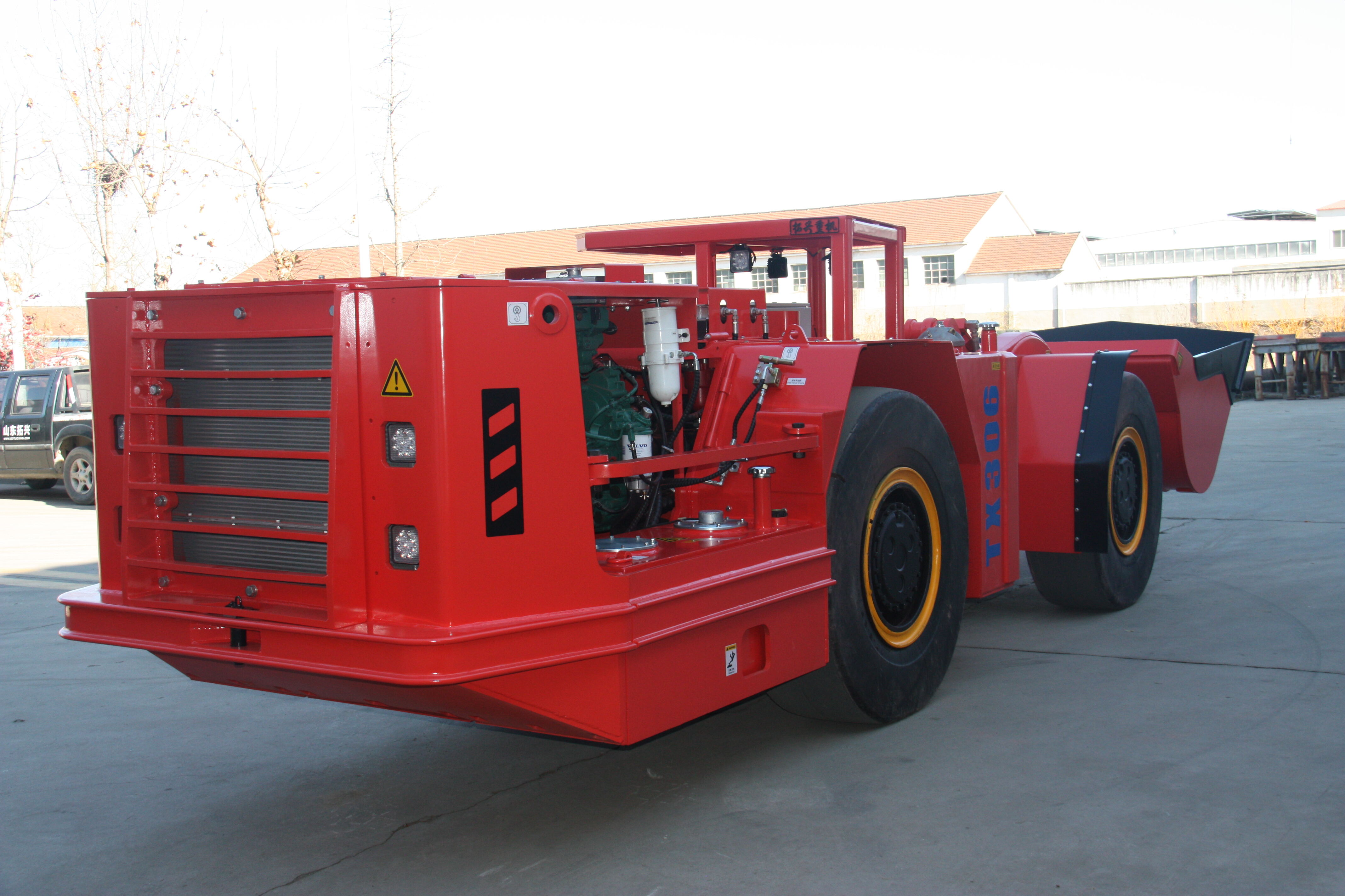 Quali sono le caratteristiche principali di uno Scooptram con capacità del cestello di 3 m³?