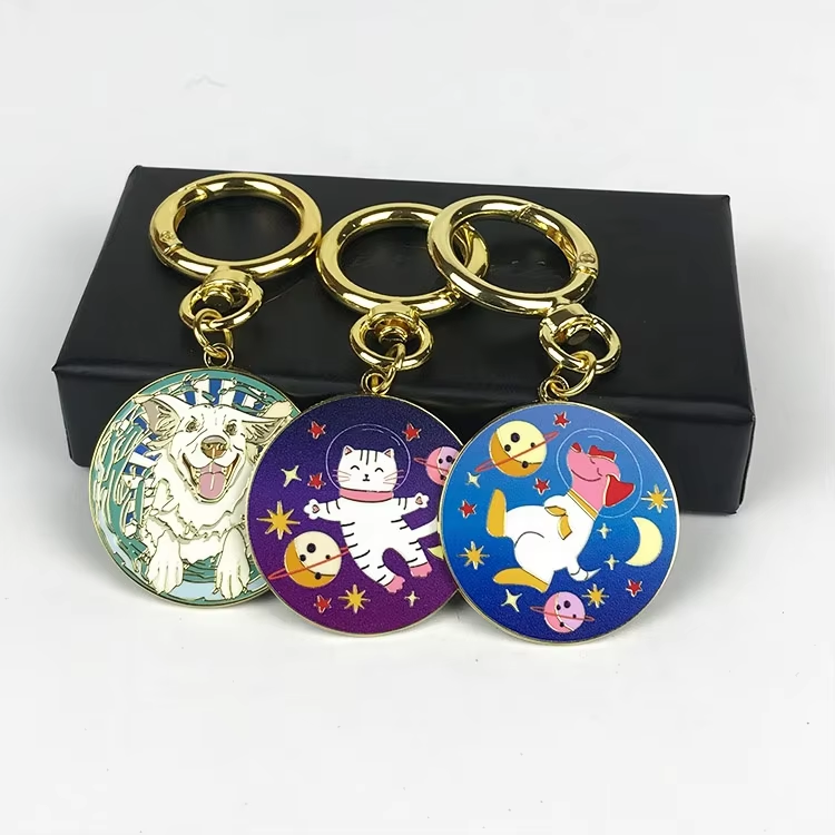 How to Choose the Best Material for Your Keychain?