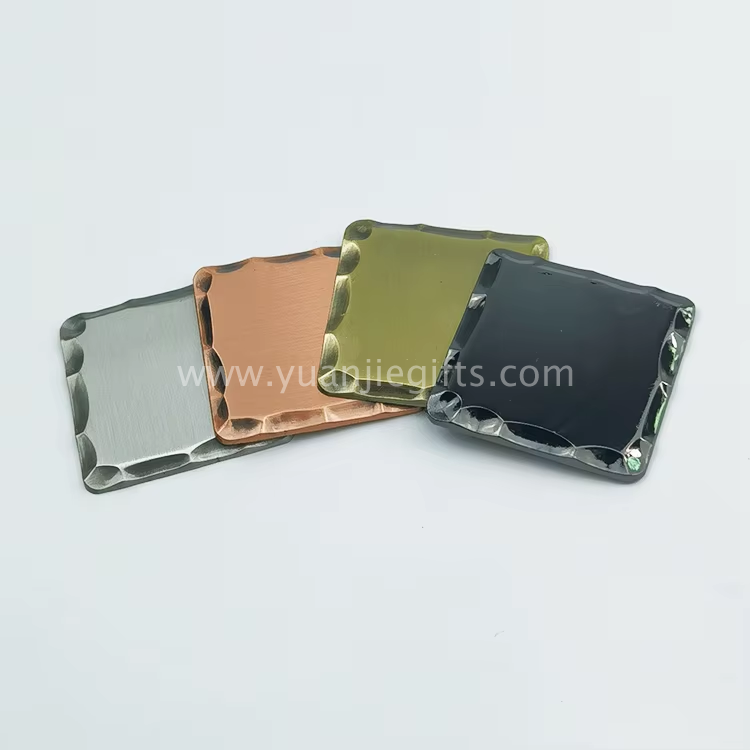 2024 New Design Metal Brass Silver Aged Style 40mm Handmade Forged Square Shape Blank Copper Golf Ball Marker