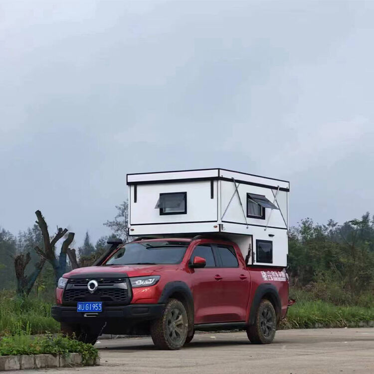 Hard lift top pickup box