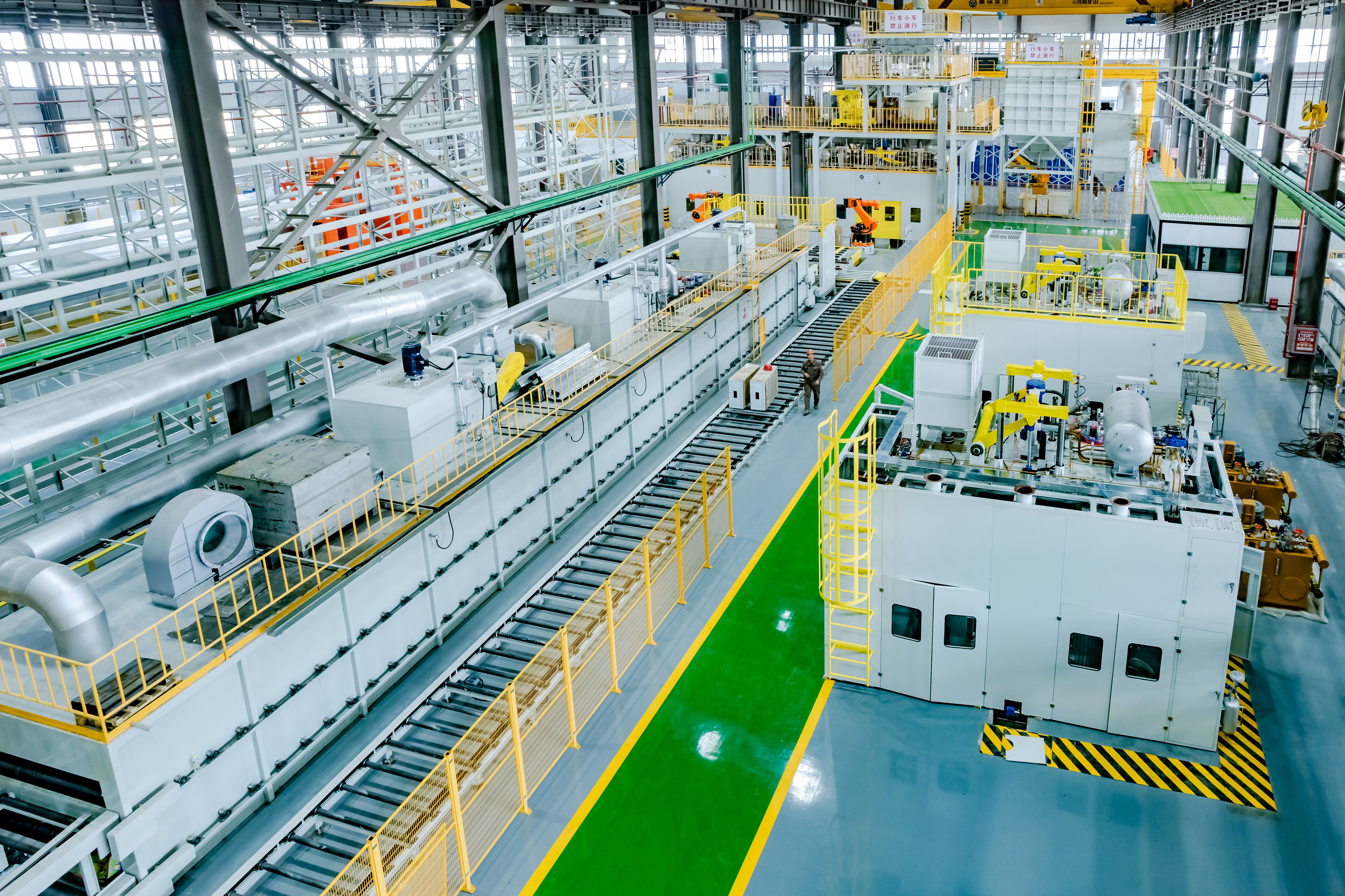 التوافق المتقدم مع المواد والمعالجة