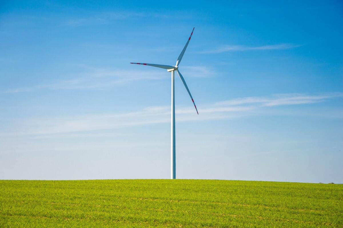 electricity_environment_power_station_renewable_energy_wind_generator_wind_turbine-963067.jpg