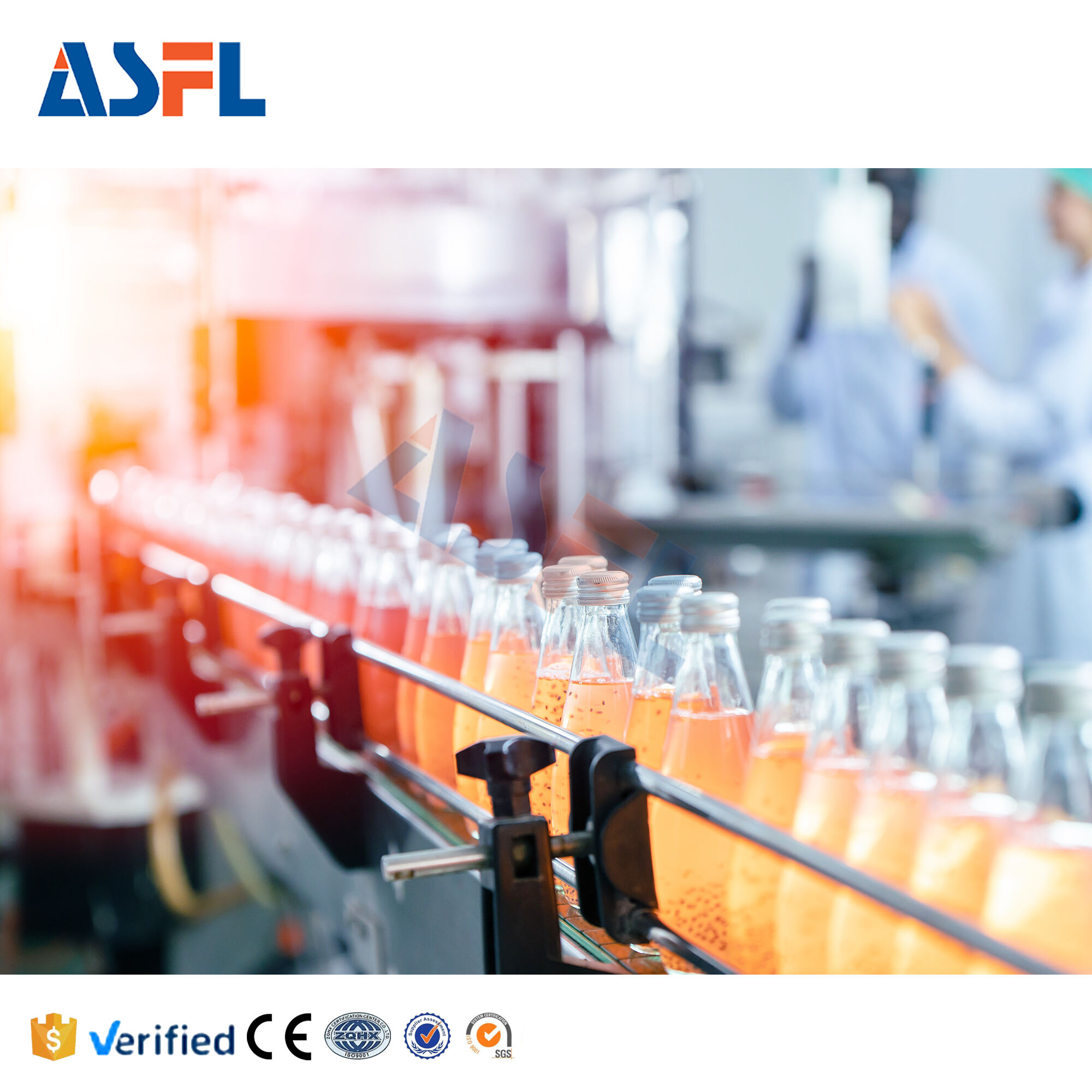 ماكينة تعبئة عصير خاضعة للتحكم الخدمي للدقة العالية