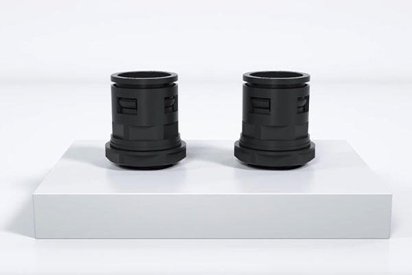 Nylon hose quick couplings