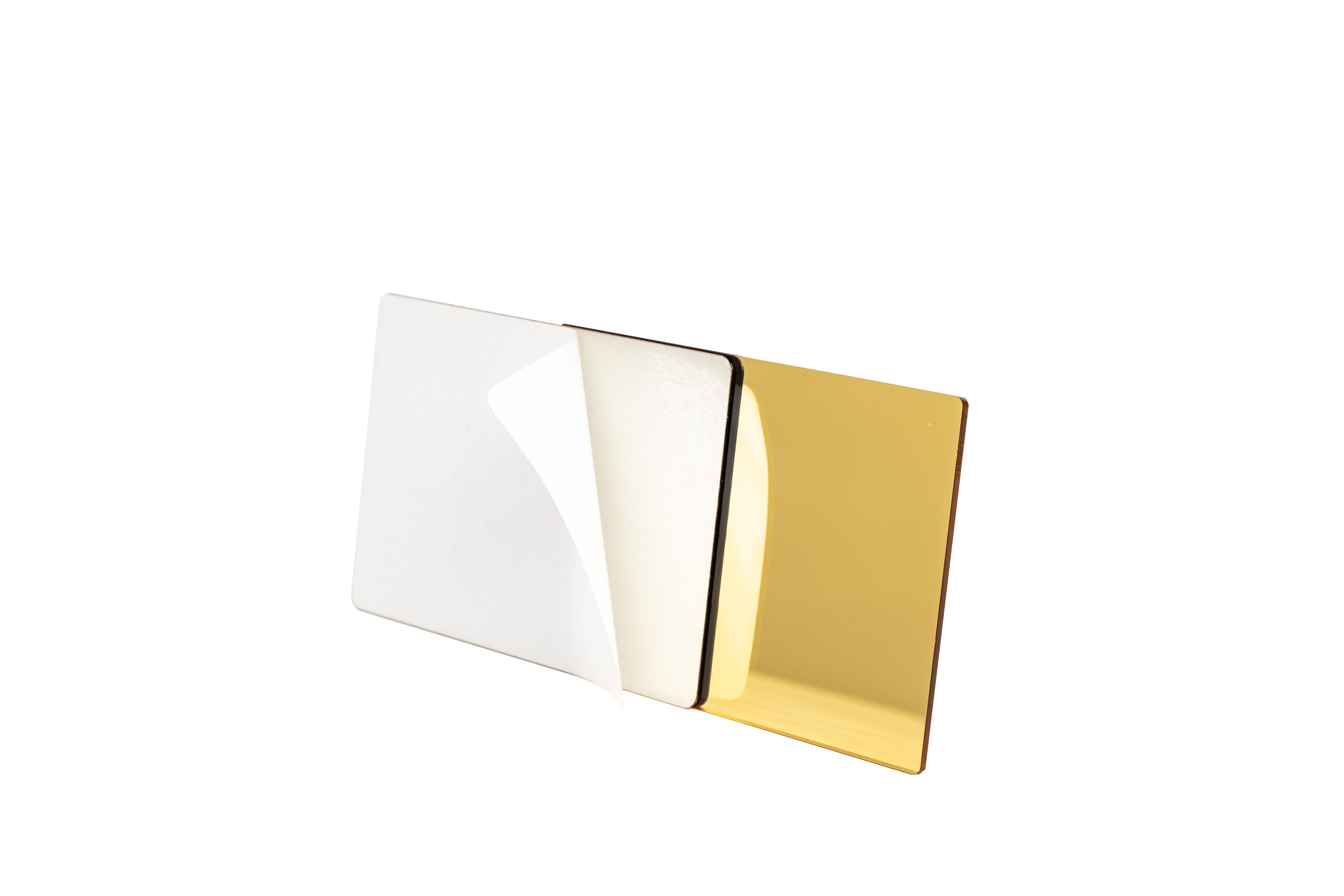 Acrylic Mirror Sheet vs Glass: Which is Better?