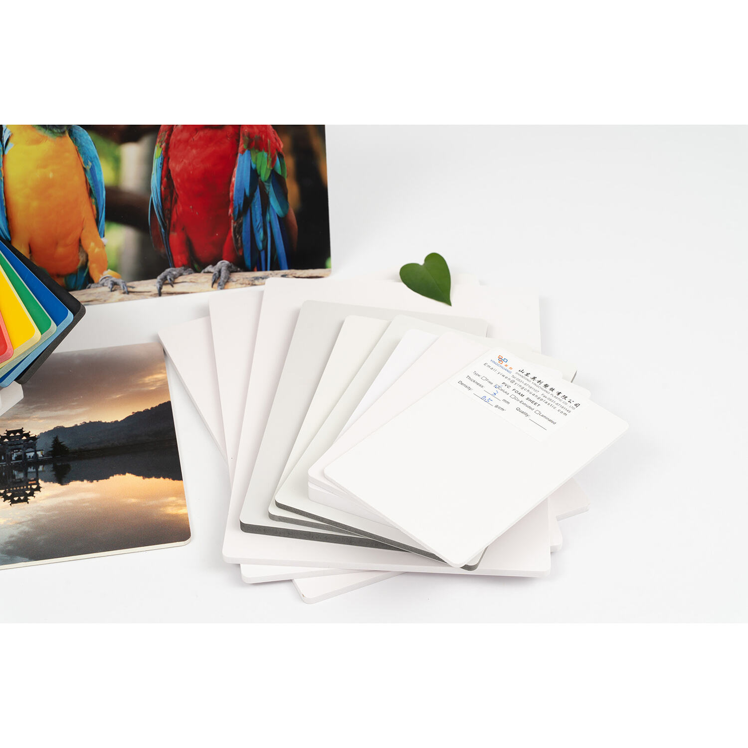 Izjemna optična čistota in svetlobne lastnosti