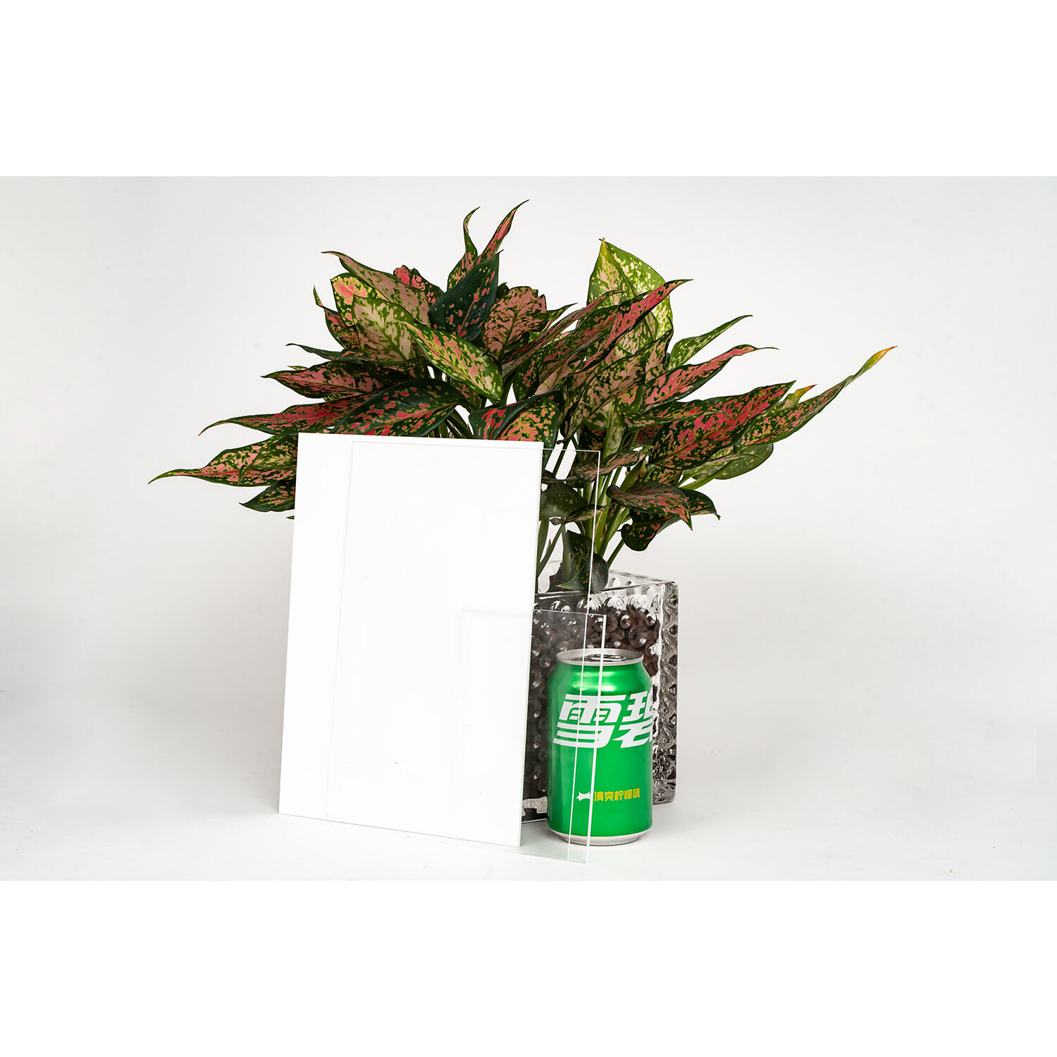 Գերազանց լույսի ցրման և մասնավոր կյանքի վերահսկման հնարավորություն