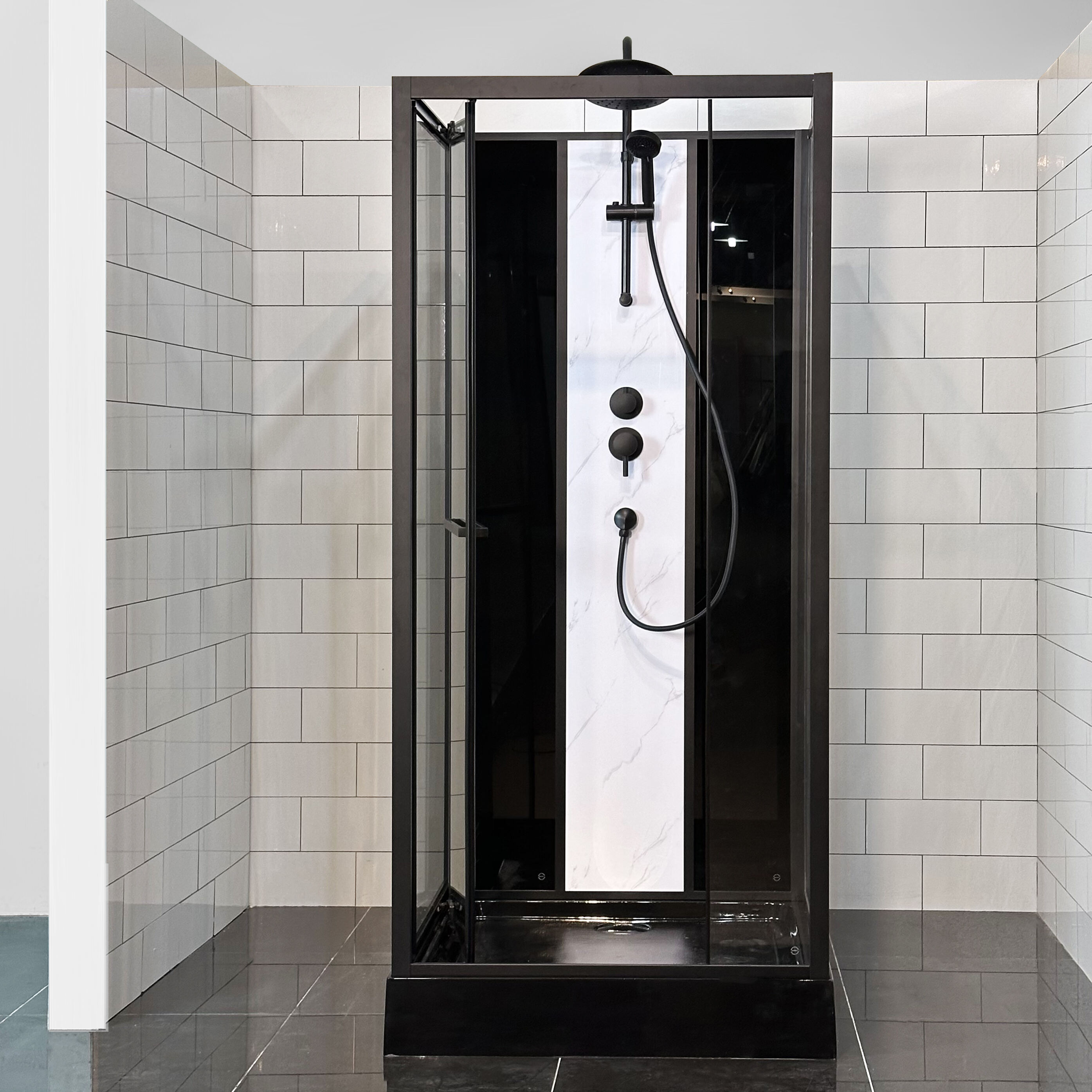 Buồng tắm kính vuông HOKO cửa trượt, 3 bên kính kèm vòi nước và vòi sen tay, độ dày 5 mm, dành cho phòng tắm khách sạn