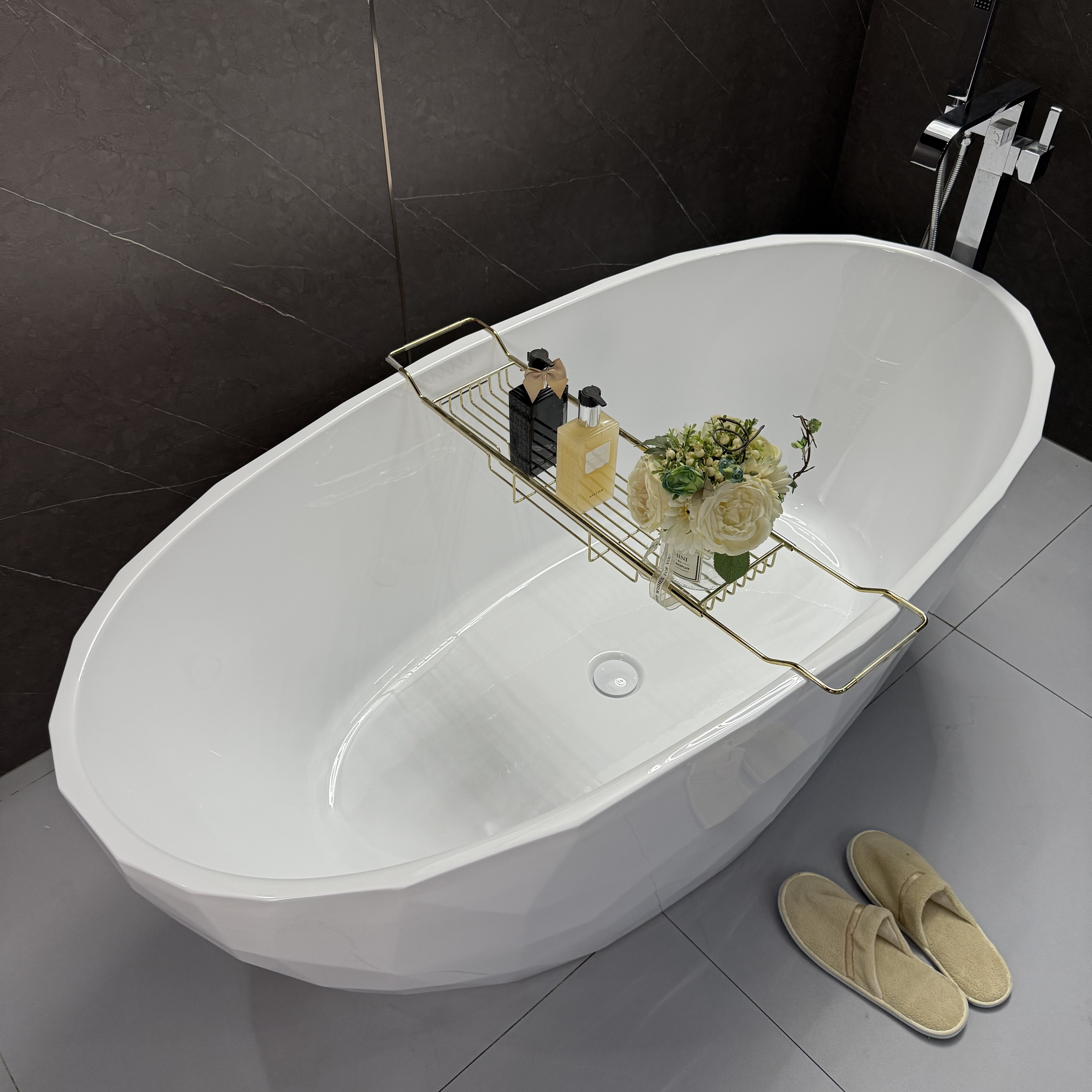 HOKO Modern Alb Ovales Din Acrilic Freestanding Cadă cu Scurgere Universală pentru Înot în Hoteluri Sau în Interior
