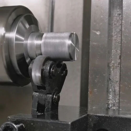 Comparing CNC Turning Centers and Traditional Lathes: Which Is Better for You?
