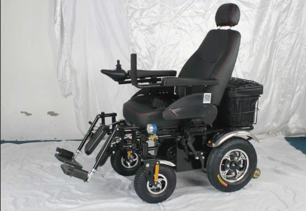 Uloga softvera u savremenim performansama električnih invalidskih kolica