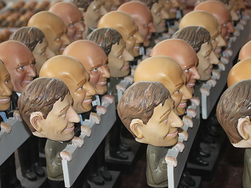 Custom Resin Bobbleheads for Microsoft – Blending Craftsmanship, Quality, and Brand Storytelling