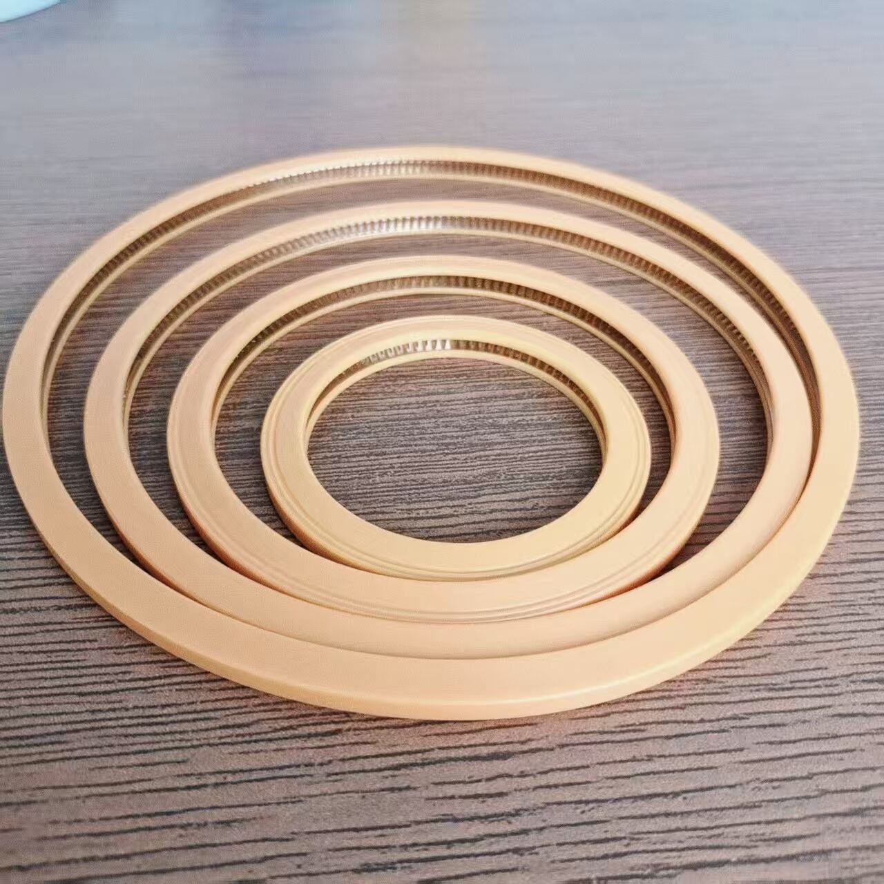 Comment traiter une douille de guidage usée ? Remplacement et réglage