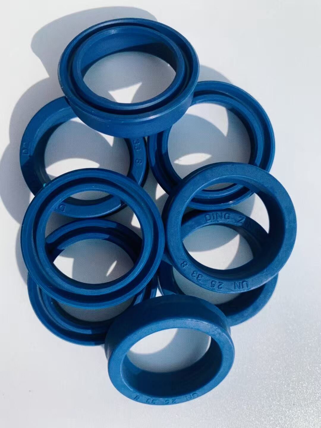 Forages miniers et forages de tunnel : guide d’application complet pour les perforateurs hydrauliques