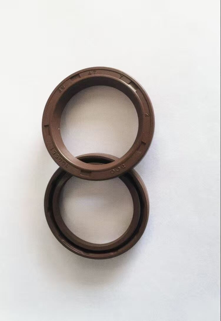 Hydraulic Breaker Core Parameters:  Working Pressure, Impact Rate & Chisel Size