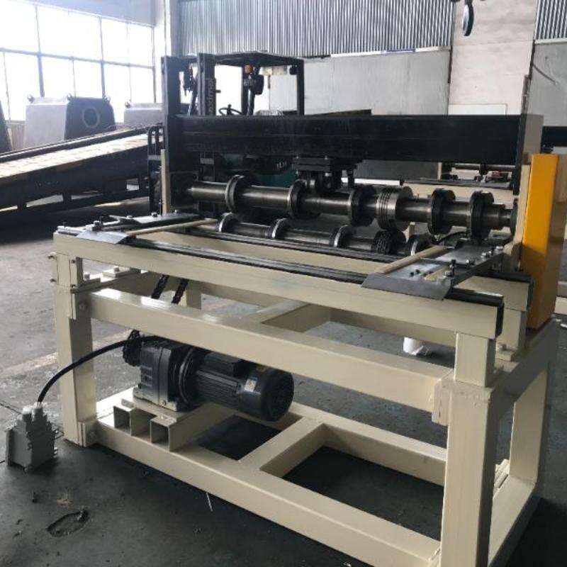 simple slitting machine -3