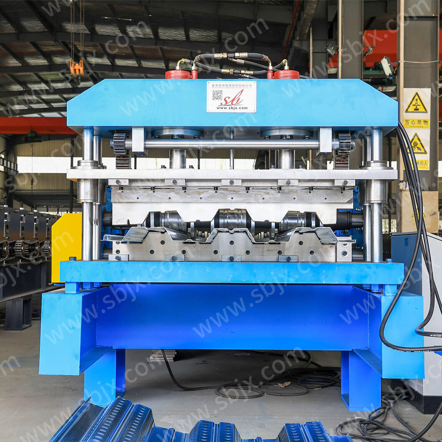 Metal Decking Roll Forming Machine