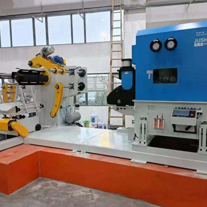 Decoiler→servo feeder→leveling machine