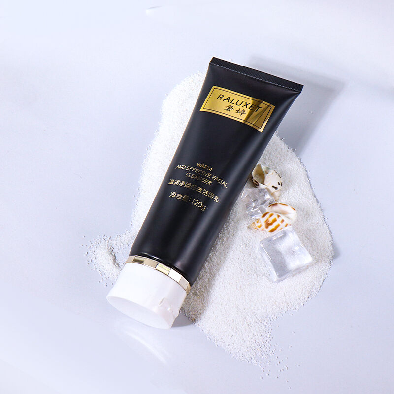 120ml Black Luxury Facial Cleanser Hose, White Cap Design Shows Exquisite Texture