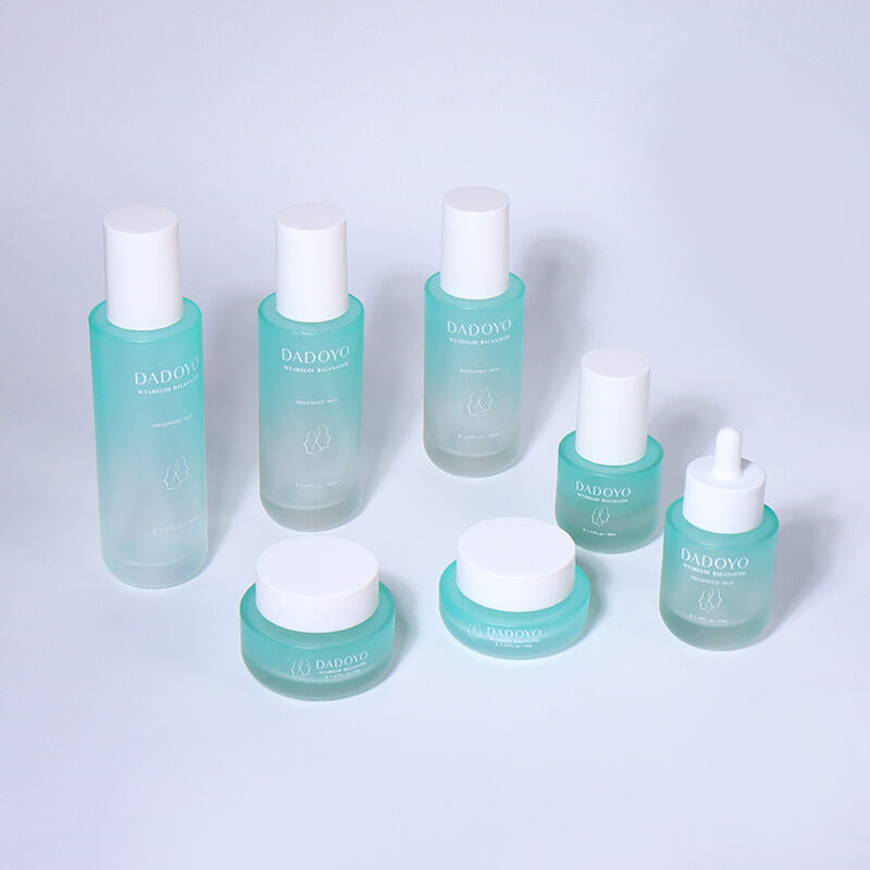 150ML,120ML,100ML,45ML,30ML 50G,30G  emulsion bottles, spray bottles, cream jars 。