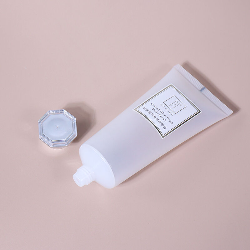 100ml Pure White Body Scrub Hose, Octagonal Silver Cap Shows Elegant Texture details