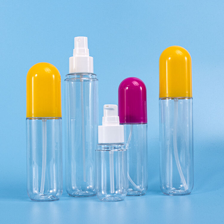 Flacon en plastique avec pompe pour lait corporel, destiné aux soins quotidiens de la peau et aux cosmétiques