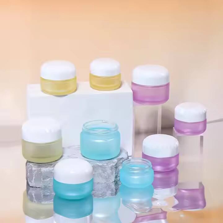Cosmetic jar