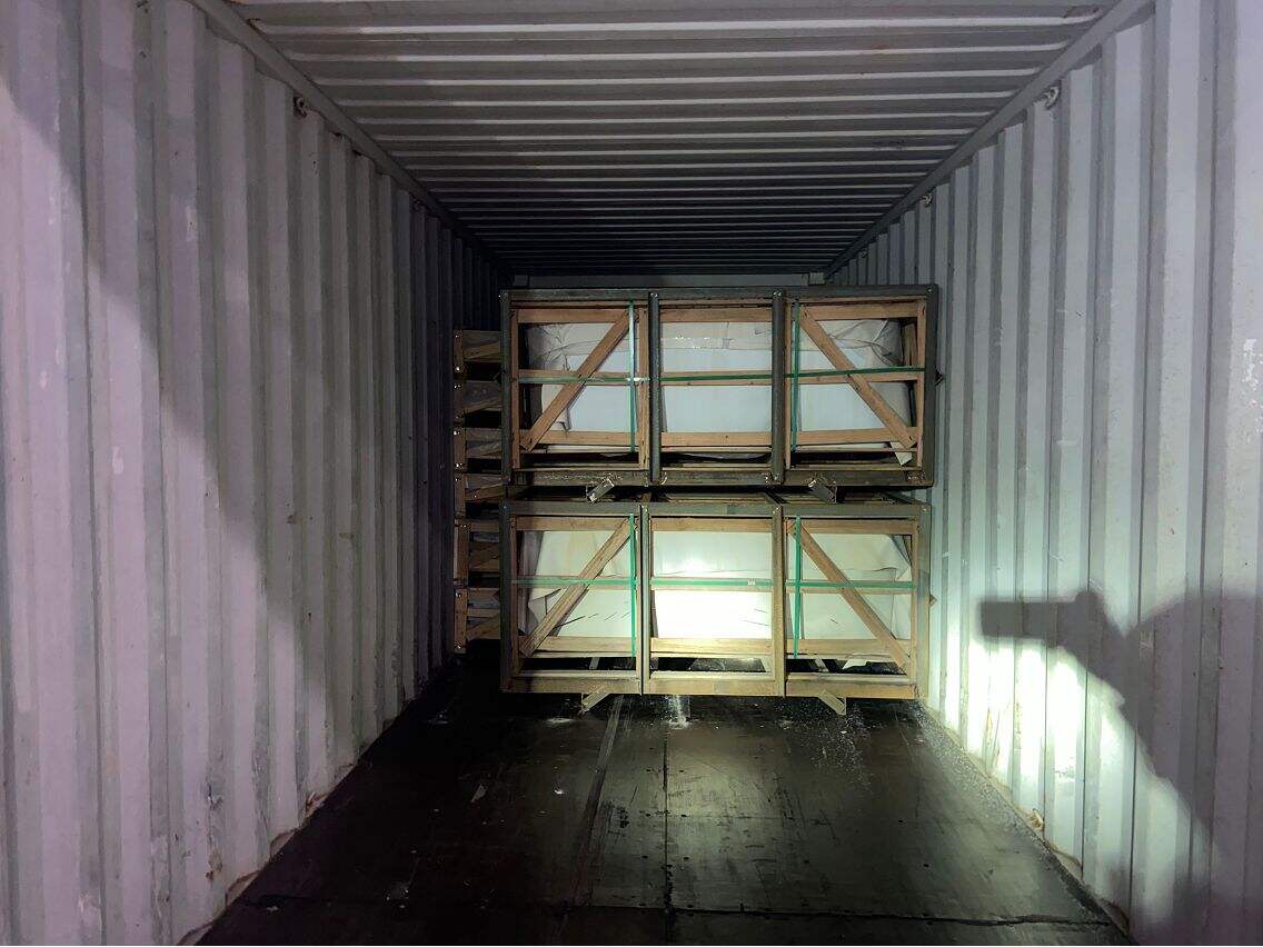 Luxurious,modern Italian Statuarietto marble bathroom with bathtub  details