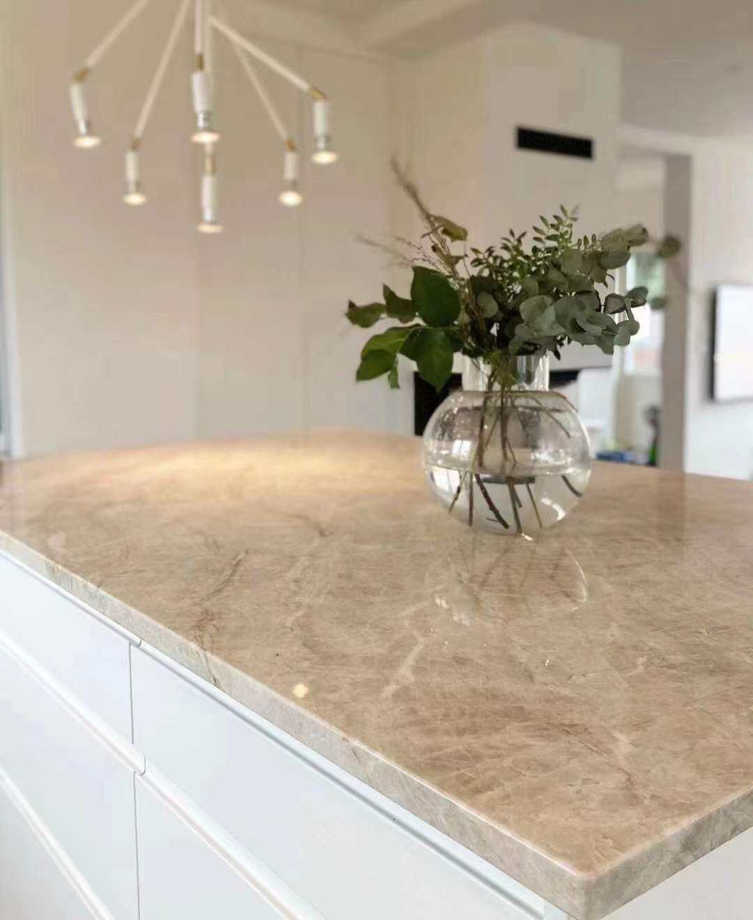 Elegant og holdbare marmor køkkenbordplader til moderne liv