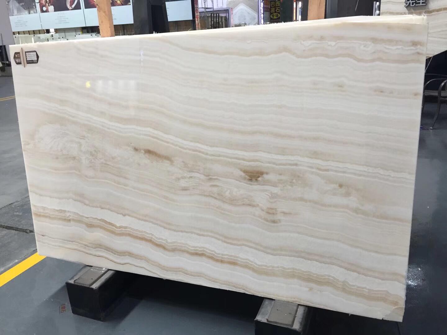 White Vanilla Onyx Slab Tiles supplier