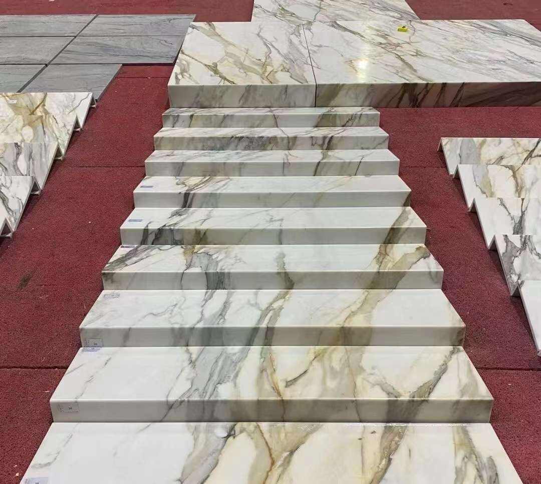 Calacatta Borghini Gold White Marble Slab