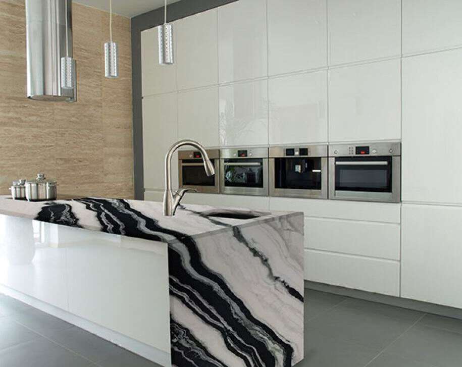 Skab et udtryk med Panda White Walls